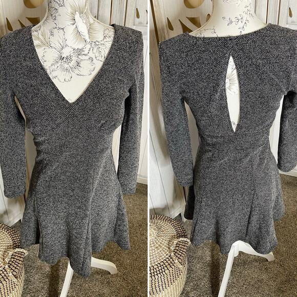 Free People Sweater Knit Fit & Flare Mini Dress Pullover Stretch Size Small - Picture 1 of 6